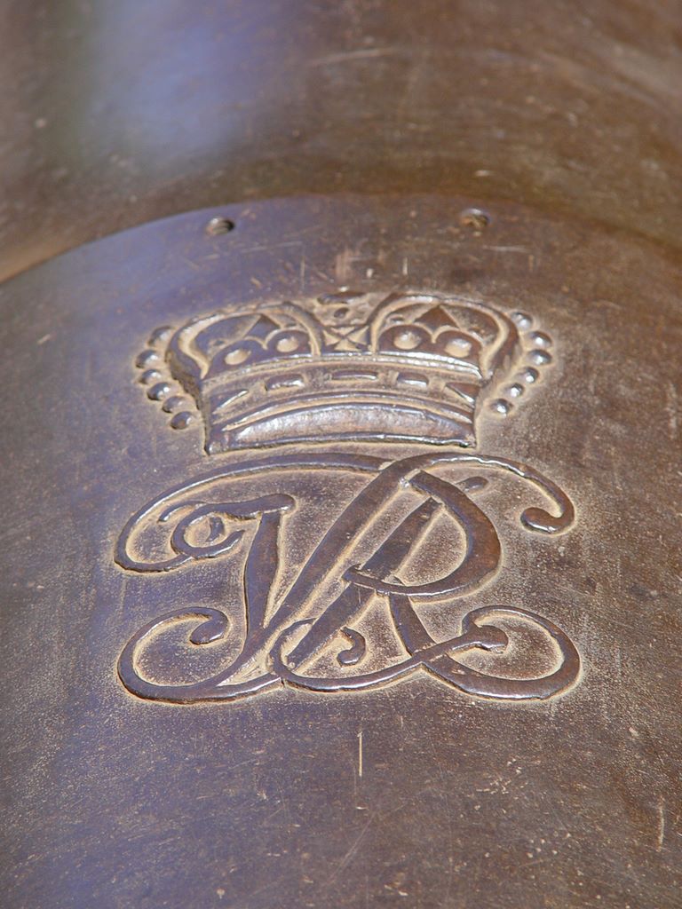 14/64 Rifled Muzzle Loader Cannon from the Victorian Warship "Nelson"