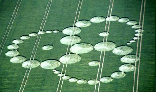 a picture of a cropcircle